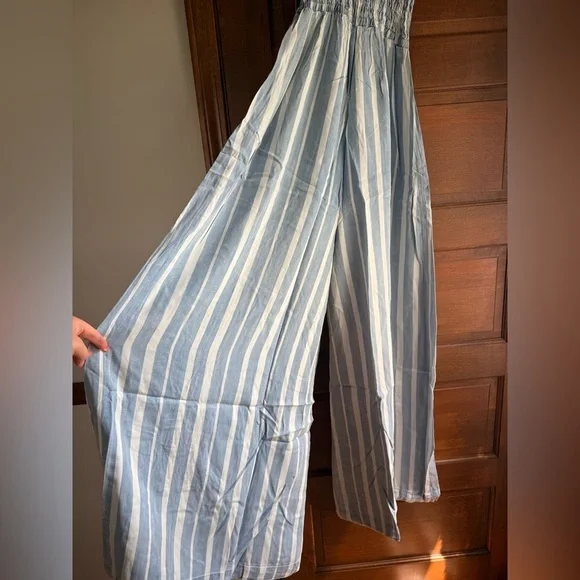 Tractr Wide Leg Striped Jumpsuit 🤍 - Picture 4 of 4